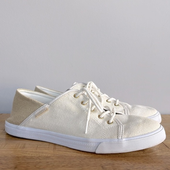 Tommy Hilfiger Other - Tommy Hilfiger Casual Cream Tan Lace-up Sneakers size 10